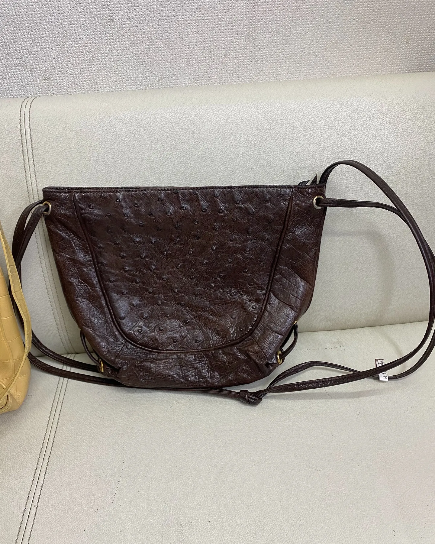 ［バックの修理］